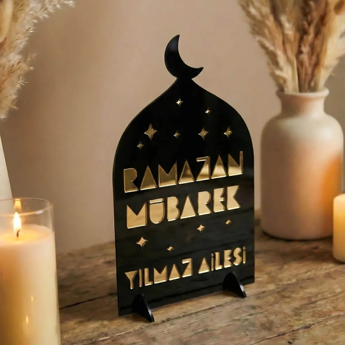 Kişiye Özel Ramazan Dekoru · Aile İsimli Geometrik · Dış Siyah iç Altın