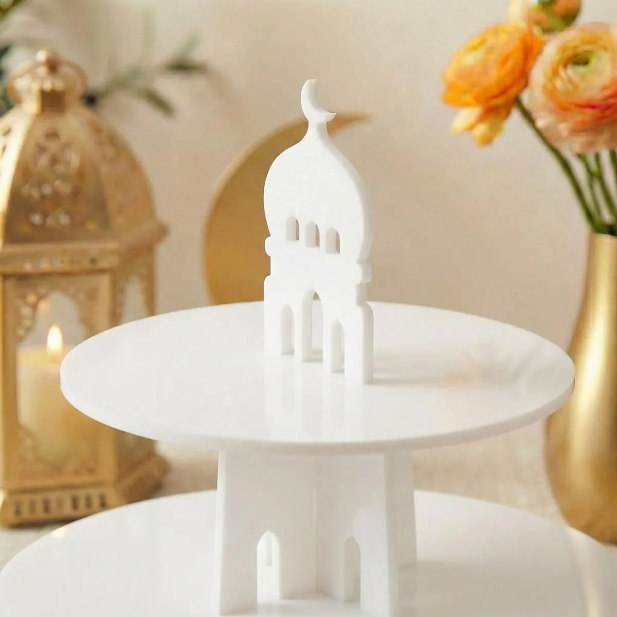 Dome and Round Serving Stand · Dome and Round Serving Stand